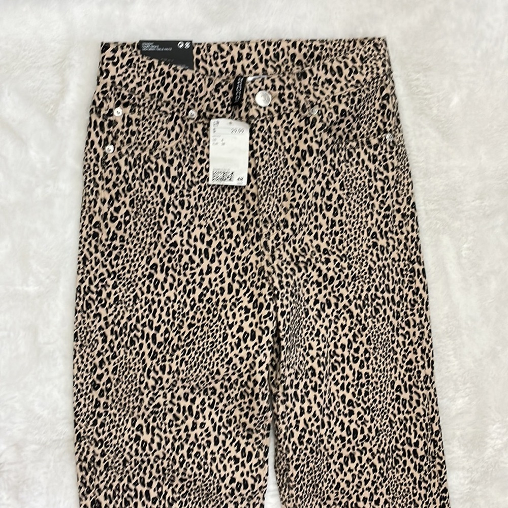 NWT Divided Straight Coupe Droite High Waist pants Size 6